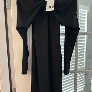 Zara Women's Black Long Sleeve Dress